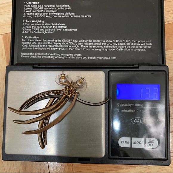 CHICO’s Brass-tone Multi-strand Micro Cable Fringe Gunmetal Rhinestones Necklace - Picture 9 of 12